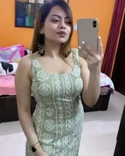 Call Girl in Prabhadevi