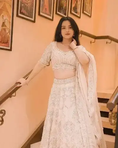 Escort Service In Prabhadevi